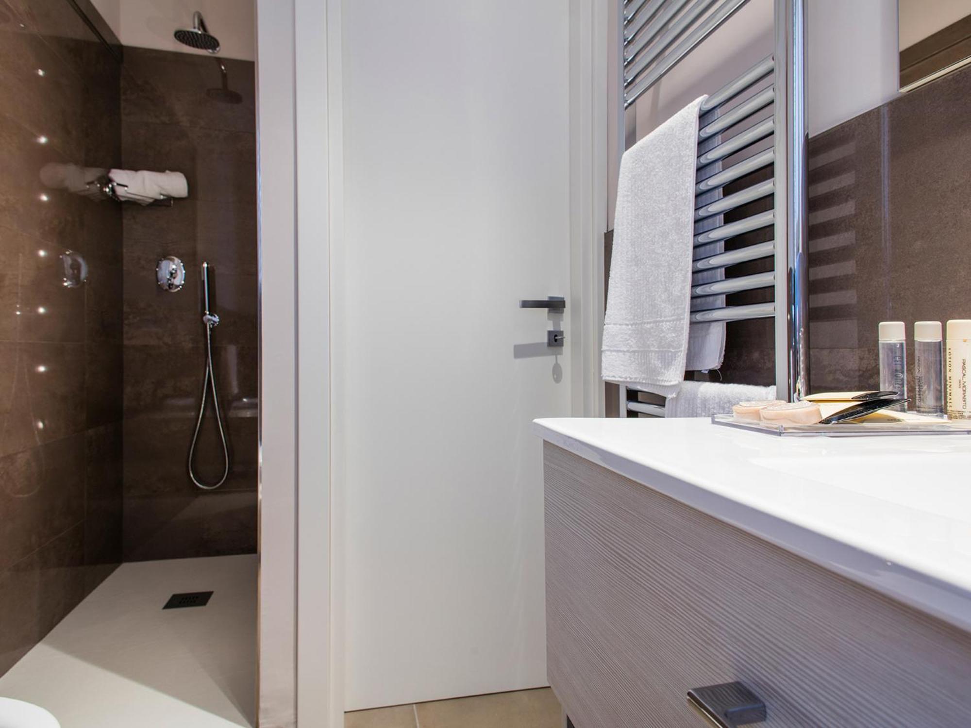 Mane Boutique Hotel Roseto Degli Abruzzi Δωμάτιο φωτογραφία